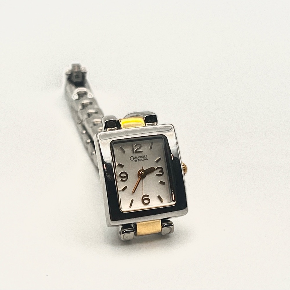 Caravelle by Bulova Womens Watch Two-Tone 6.75" New Battery - Picture 11 of 13